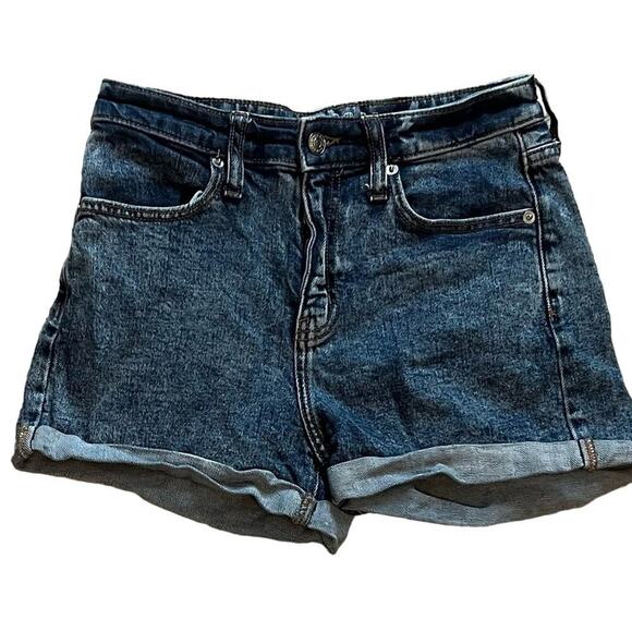 Wild Fable Woman’s Medium Wash High Waisted Cuffed Denim Short- Size 2/ 26R - Picture 3 of 11